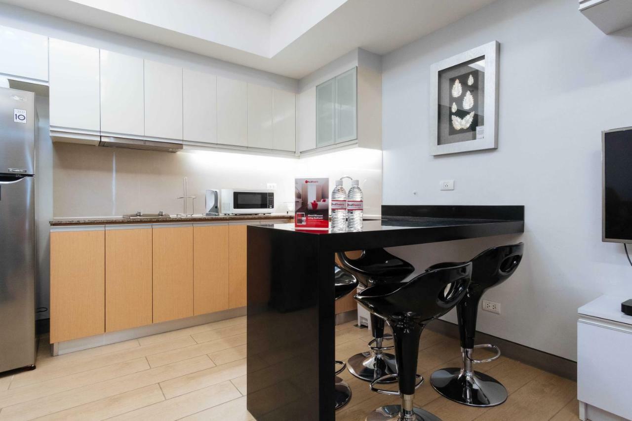 Reddoorz Premium @ Venice Luxury Bgc 2 Makati City Eksteriør bilde