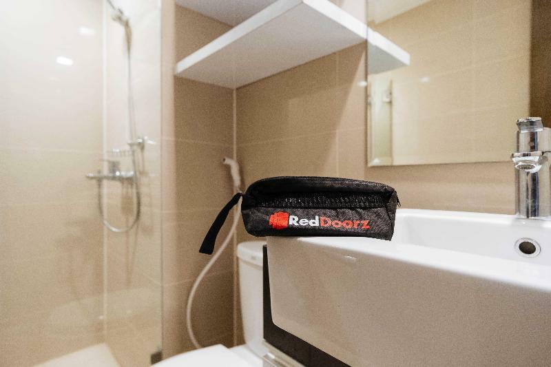 Reddoorz Premium @ Venice Luxury Bgc 2 Makati City Eksteriør bilde